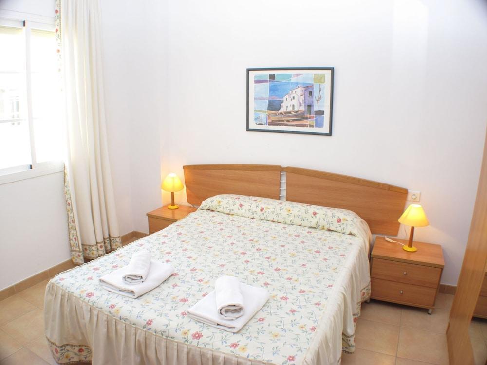 Apartamentos Nerja Medina Canovas Kültér fotó