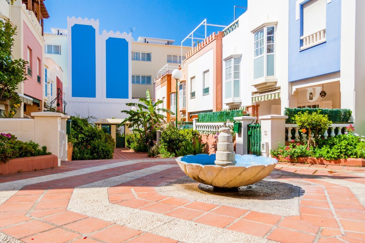 Apartamentos Nerja Medina Canovas Kültér fotó
