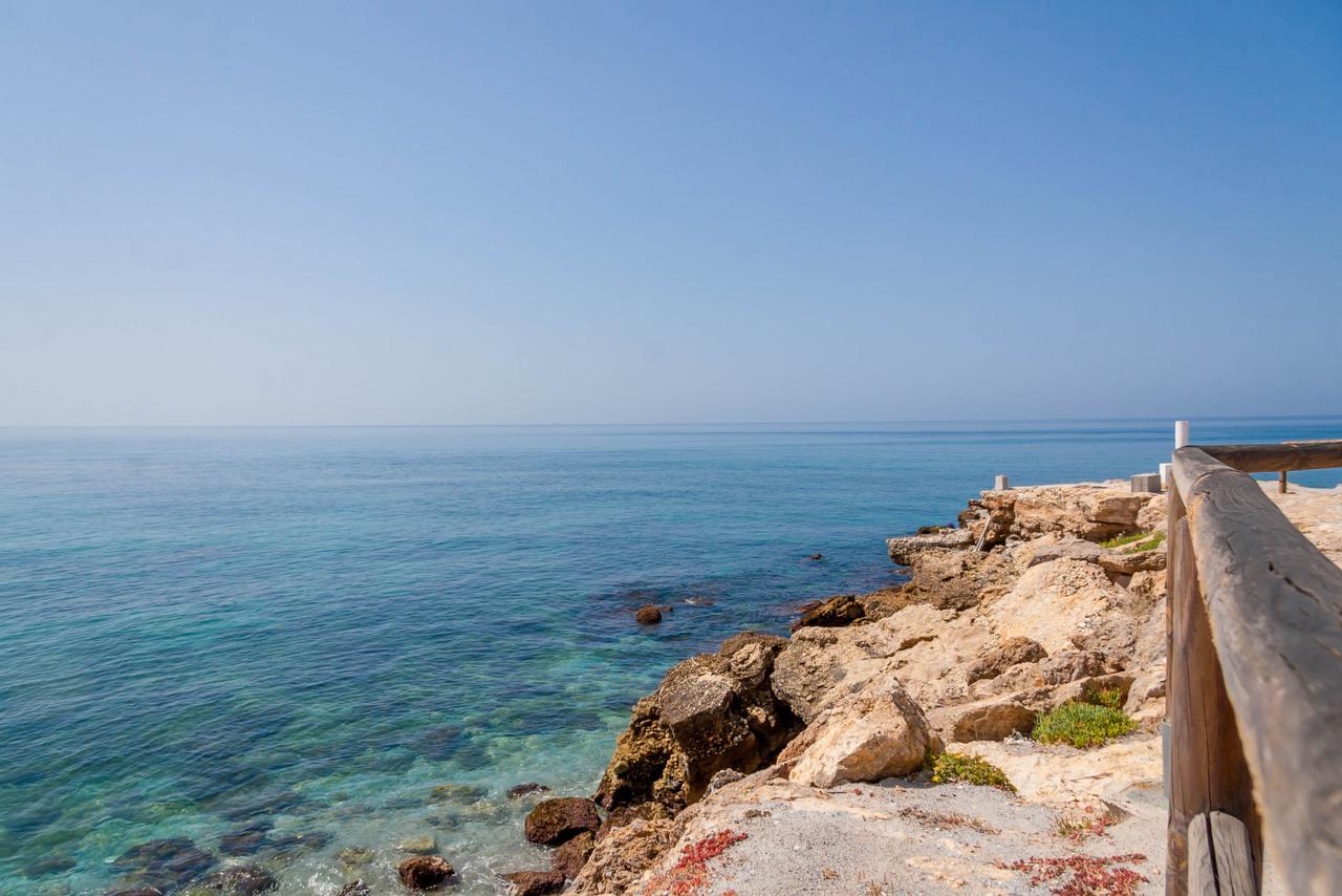 Apartamentos Nerja Medina Canovas Szoba fotó